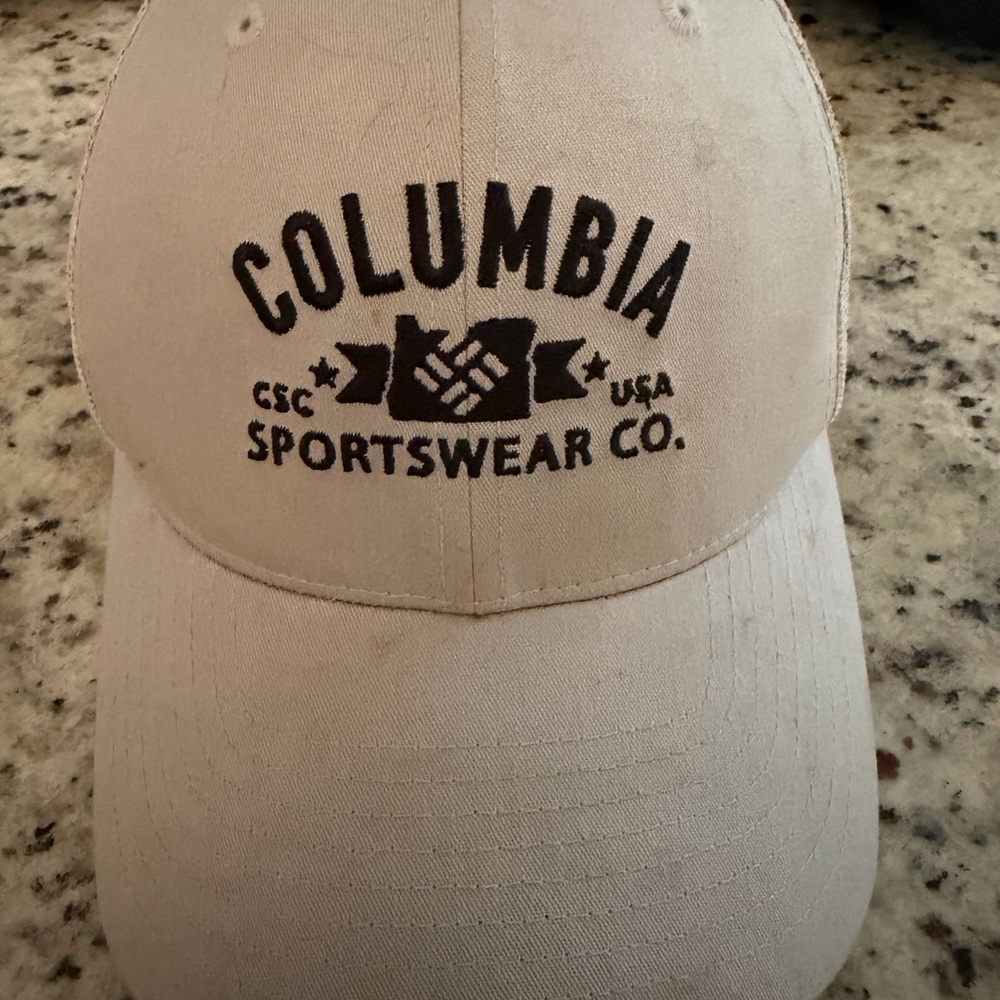 Columbia Tan Sportswear Hat